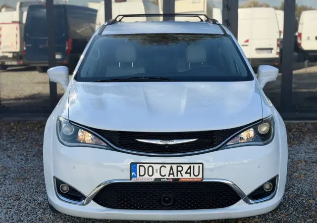 CHRYSLER Pacifica 