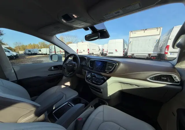 CHRYSLER Pacifica 