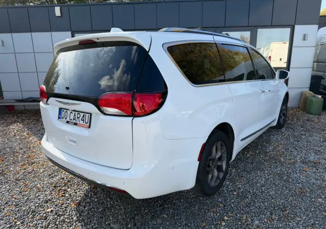 CHRYSLER Pacifica 
