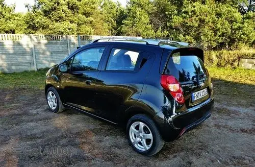 CHEVROLET Spark 