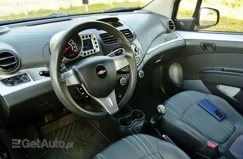 CHEVROLET Spark 