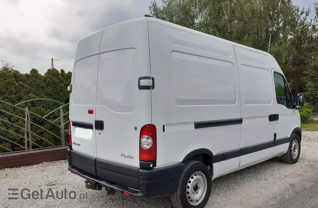 RENAULT Master 