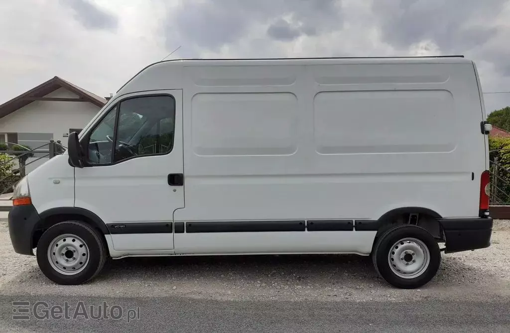 RENAULT Master 