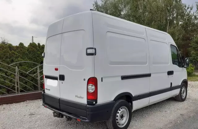 RENAULT Master 