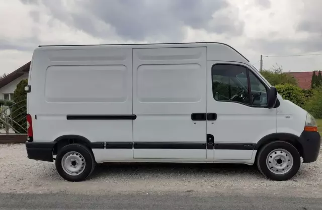 RENAULT Master 