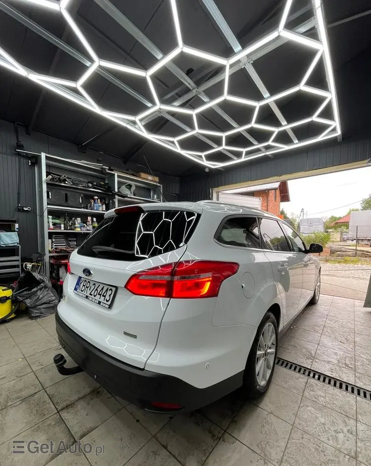 FORD Focus 1.0 EcoBoost Edition Start