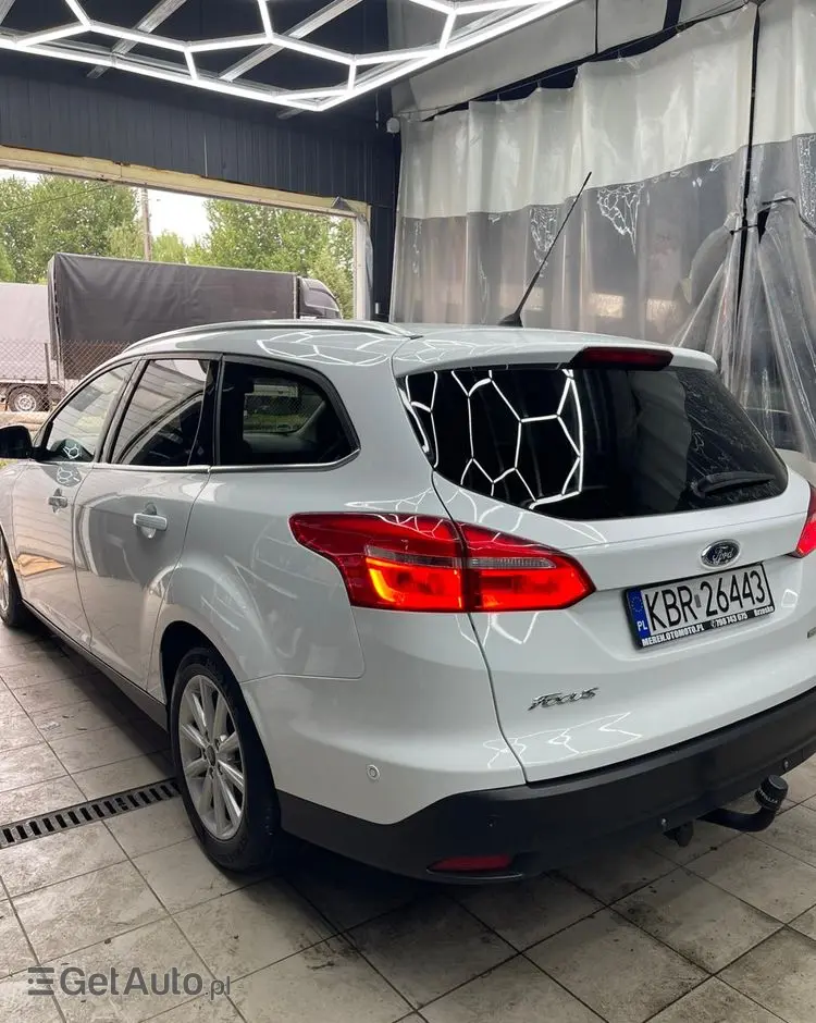FORD Focus 1.0 EcoBoost Edition Start