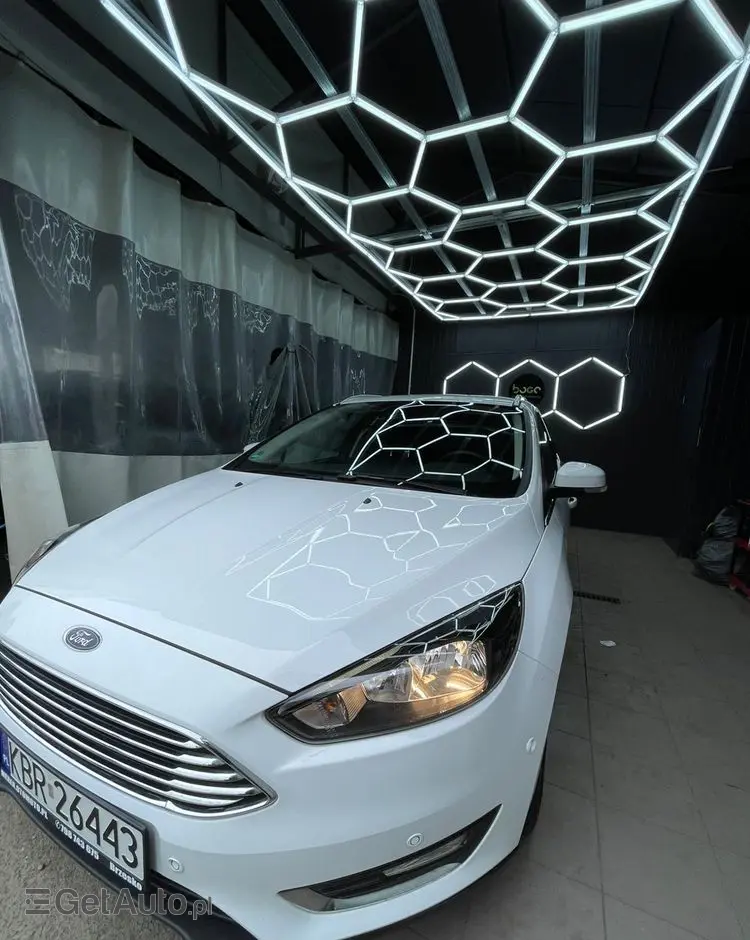 FORD Focus 1.0 EcoBoost Edition Start