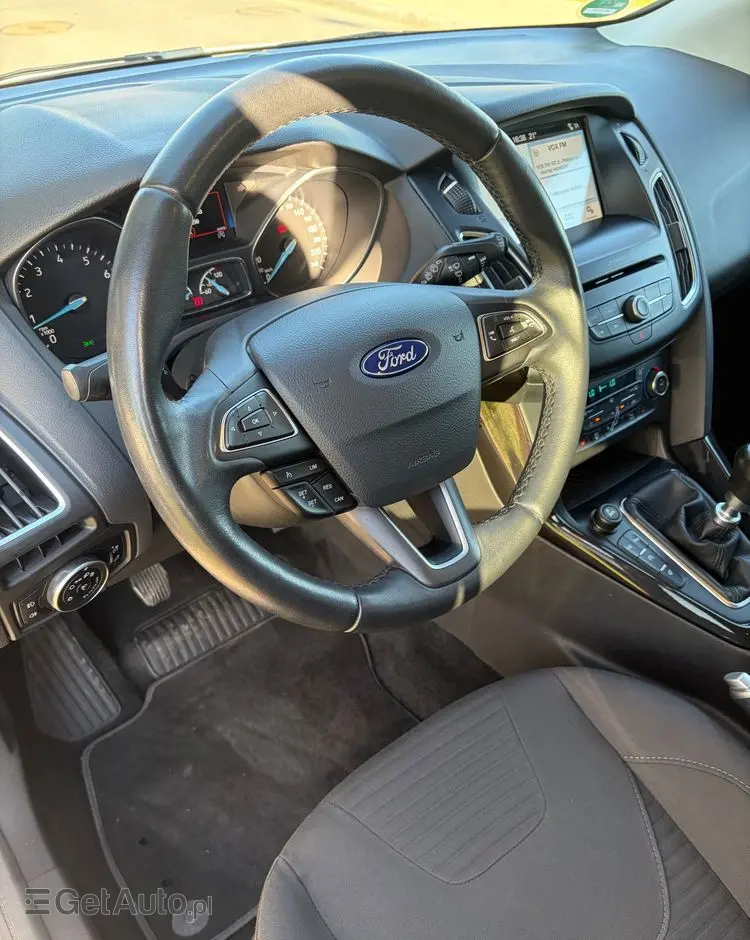FORD Focus 1.0 EcoBoost Edition Start
