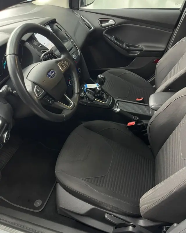 FORD Focus 1.0 EcoBoost Edition Start