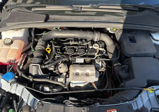 FORD Focus 1.0 EcoBoost Edition Start