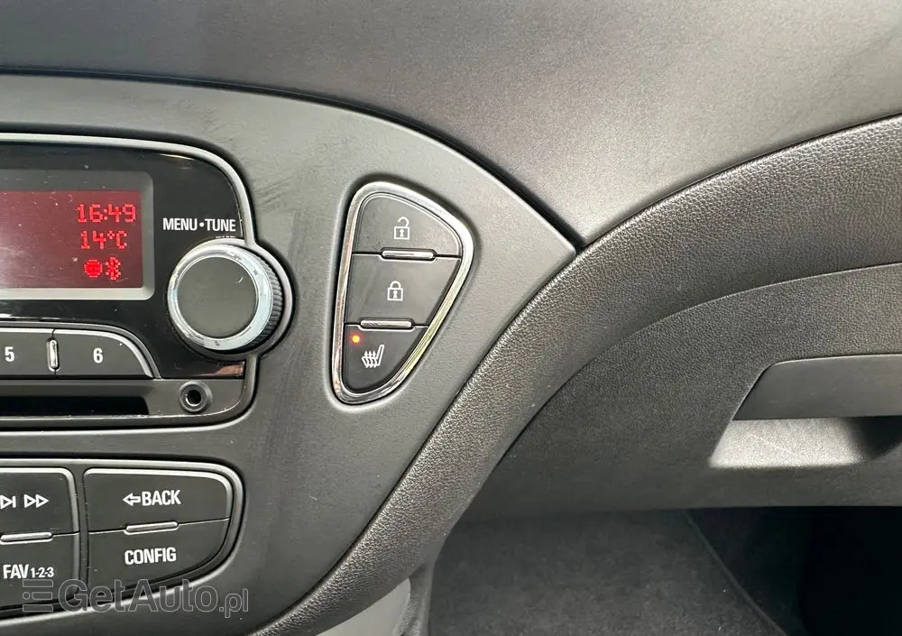 OPEL Corsa 1.2 Selection