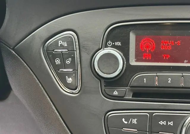 OPEL Corsa 1.2 Selection