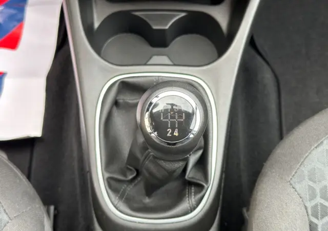 OPEL Corsa 1.2 Selection