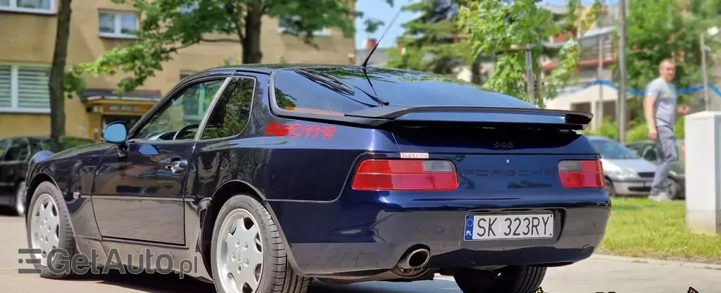 PORSCHE 968 