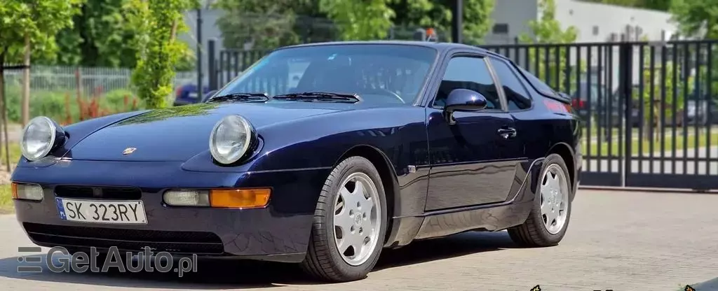PORSCHE 968 