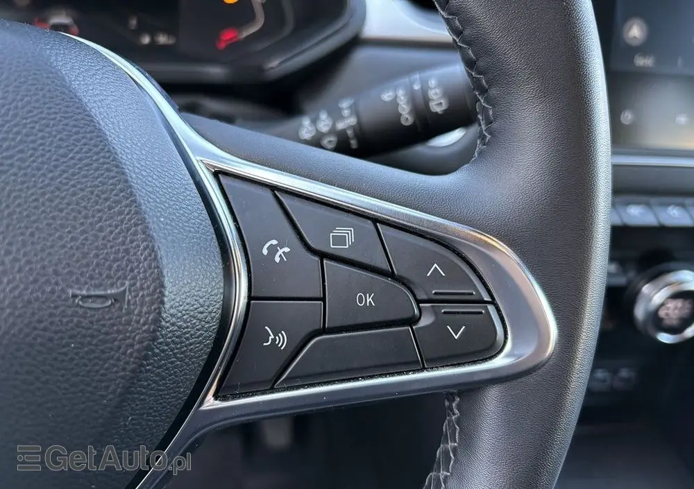 RENAULT Captur 1.0 TCe Techno