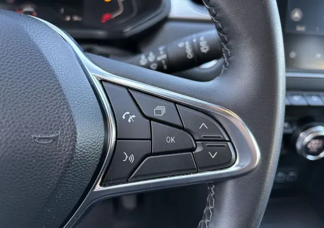 RENAULT Captur 1.0 TCe Techno