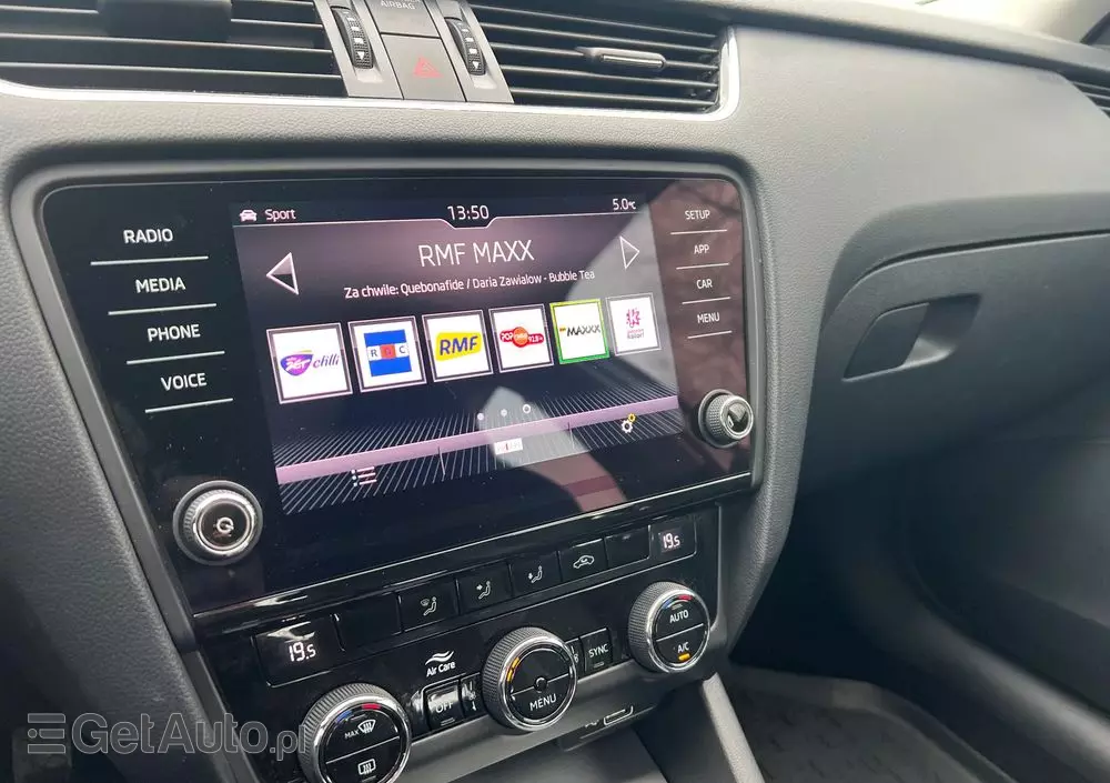 SKODA Octavia 1.6 TDI Ambition DSG