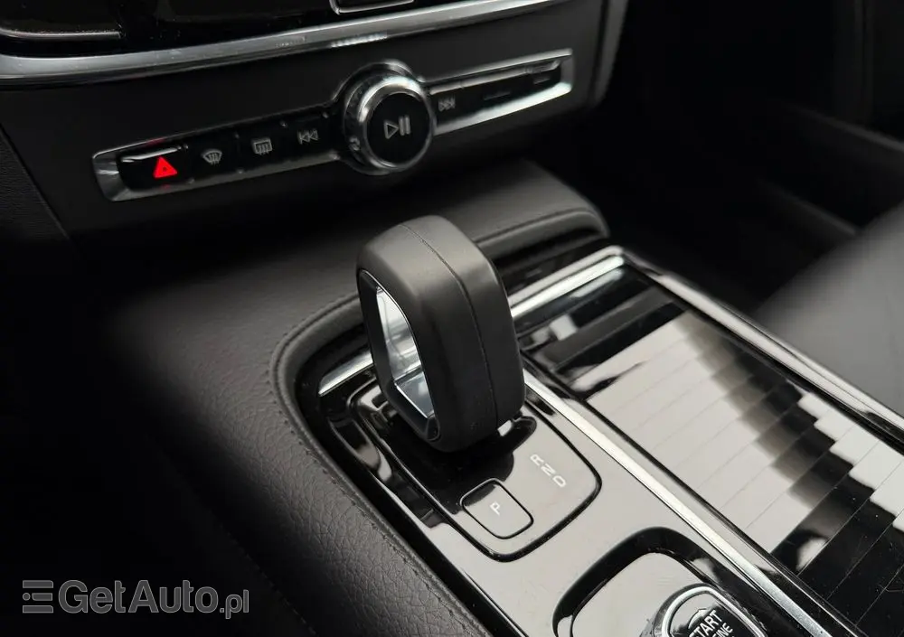 VOLVO V90 T6 Recharge AWD Geartronic Inscription