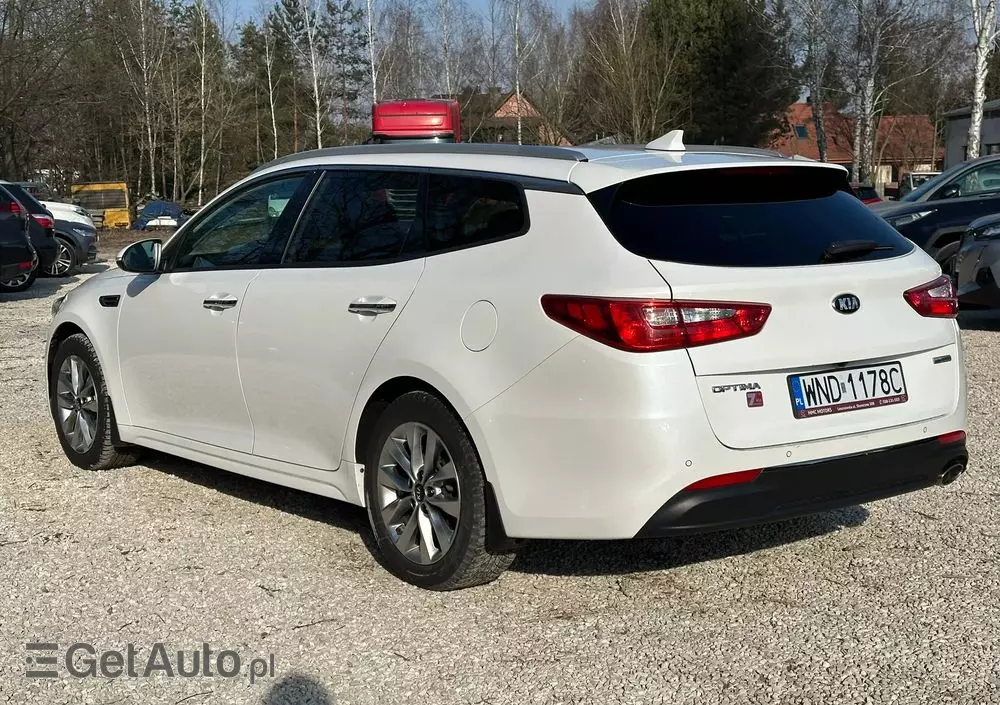 KIA Optima 1.7 CRDI L DCT