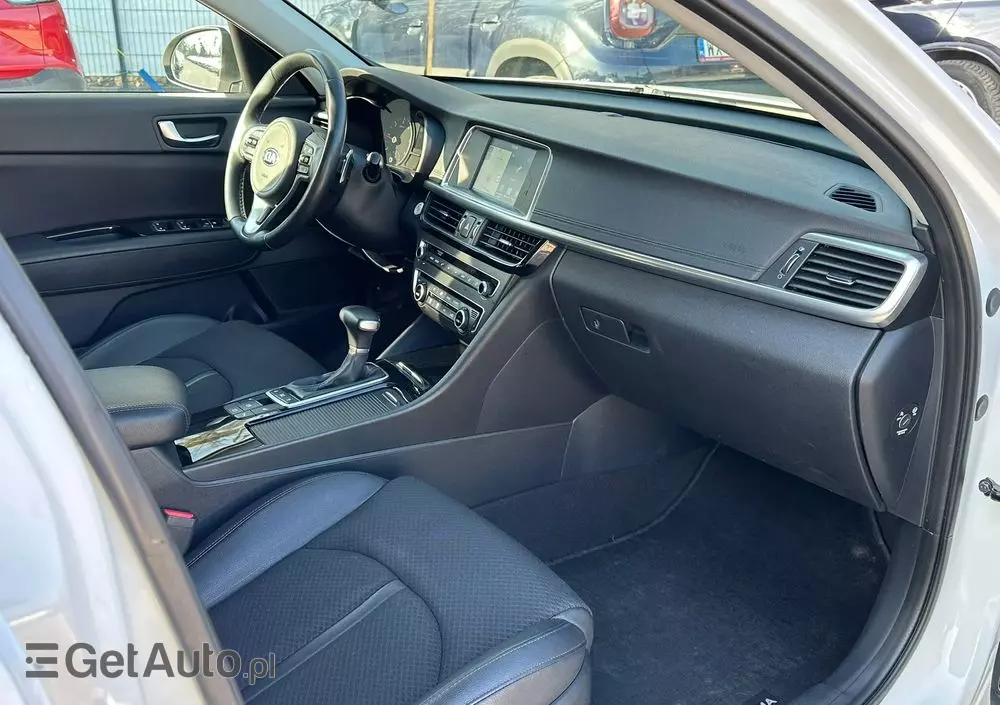 KIA Optima 1.7 CRDI L DCT