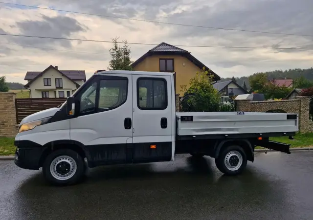 IVECO DAILY 