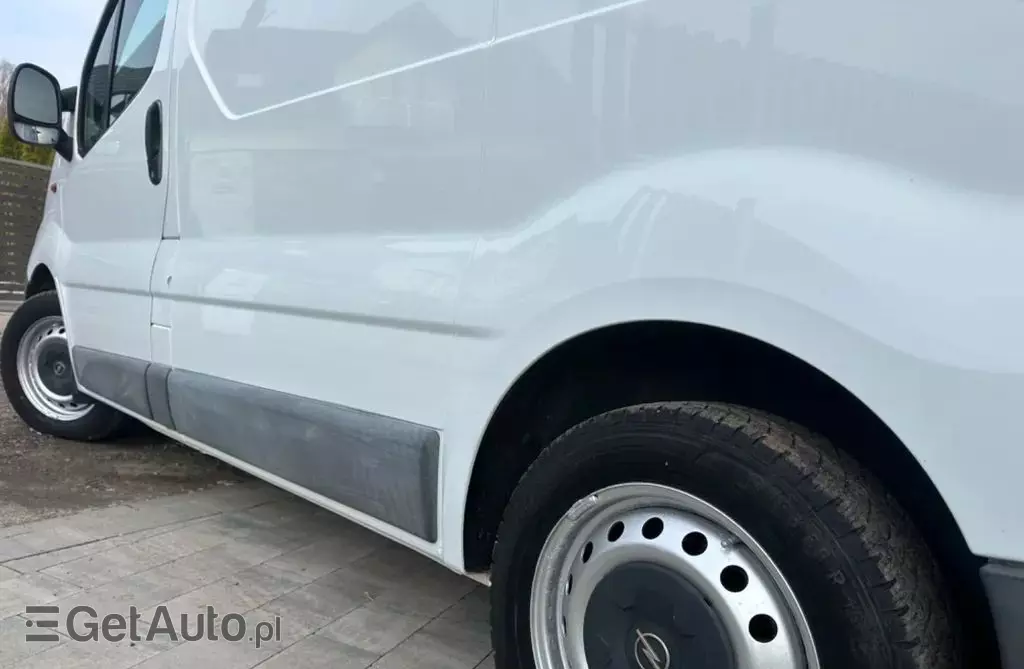 OPEL Vivaro 
