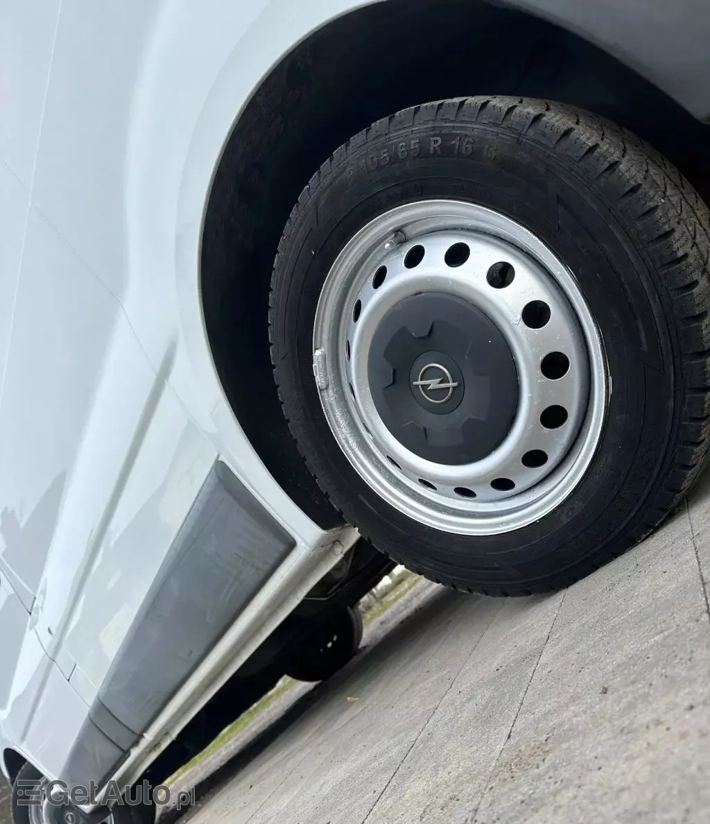 OPEL Vivaro 