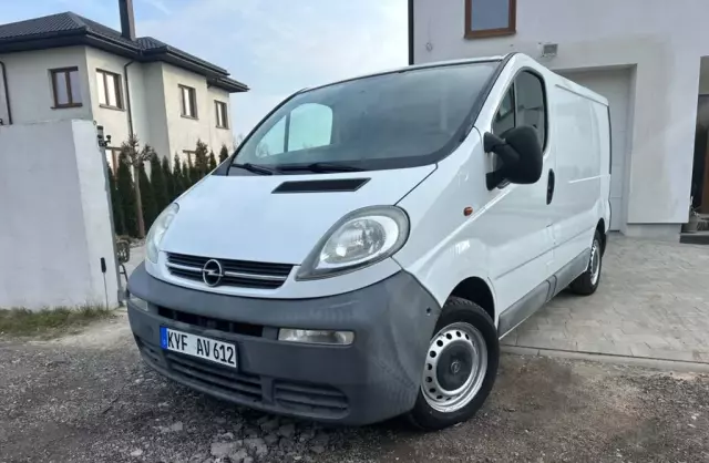 OPEL Vivaro 