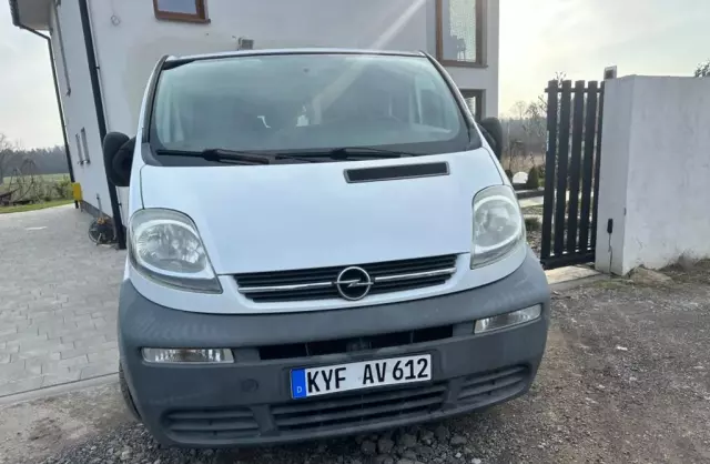 OPEL Vivaro 