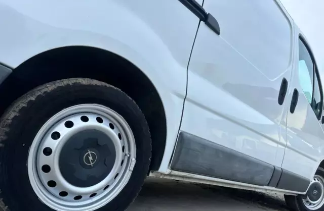 OPEL Vivaro 