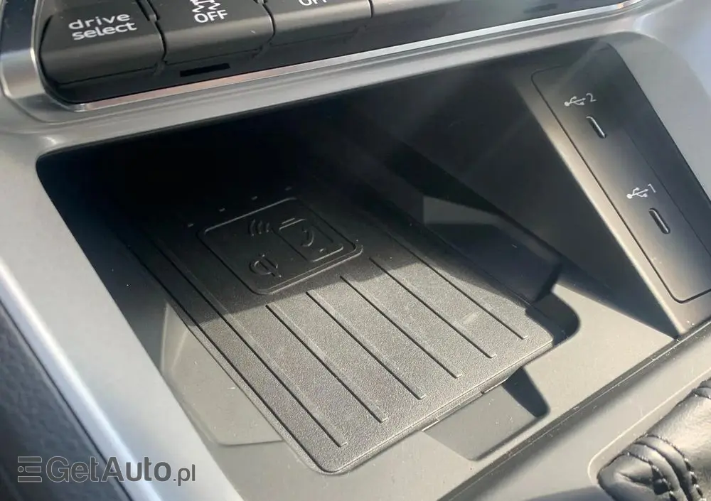 AUDI Q3 40 TFSI quattro S tronic S line