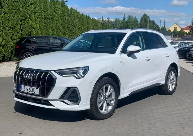 AUDI Q3 40 TFSI quattro S tronic S line