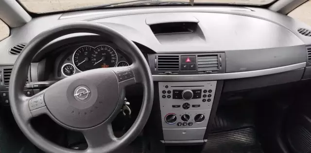 OPEL Meriva 