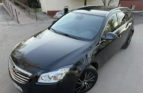 OPEL Insignia 