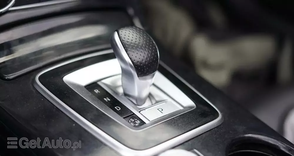 MERCEDES-BENZ SLK 250 CGI