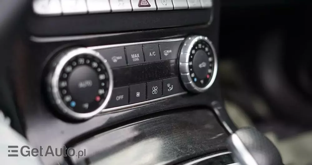 MERCEDES-BENZ SLK 250 CGI