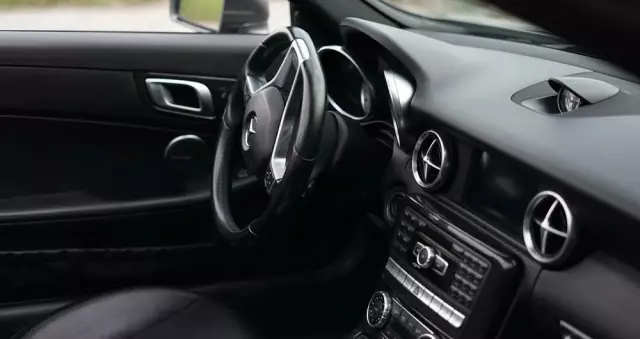 MERCEDES-BENZ SLK 250 CGI