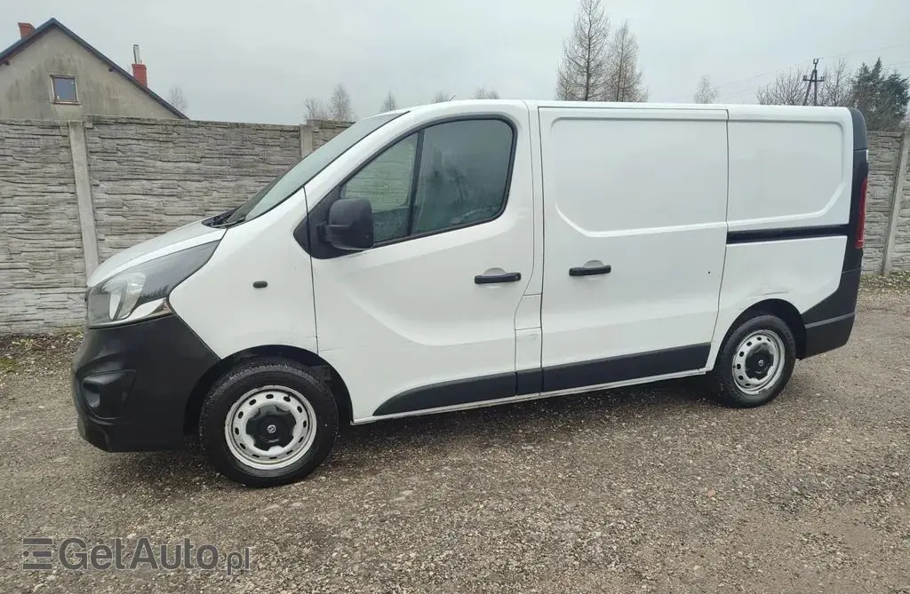 OPEL Vivaro 