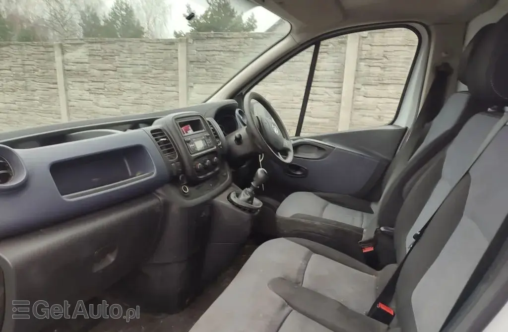 OPEL Vivaro 