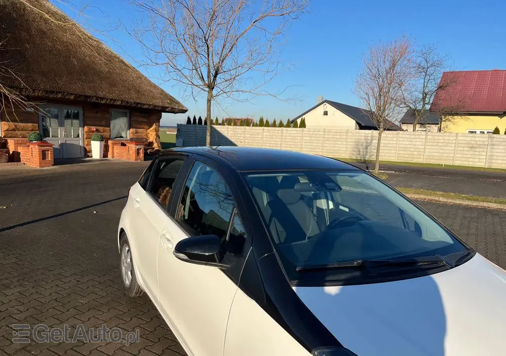 TOYOTA Yaris 1.0 Comfort
