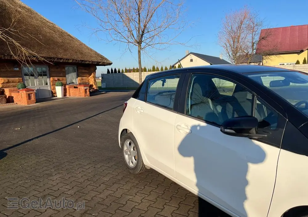 TOYOTA Yaris 1.0 Comfort