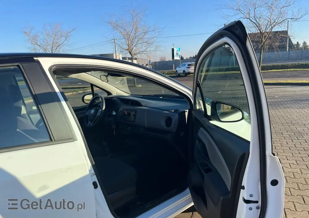 TOYOTA Yaris 1.0 Comfort