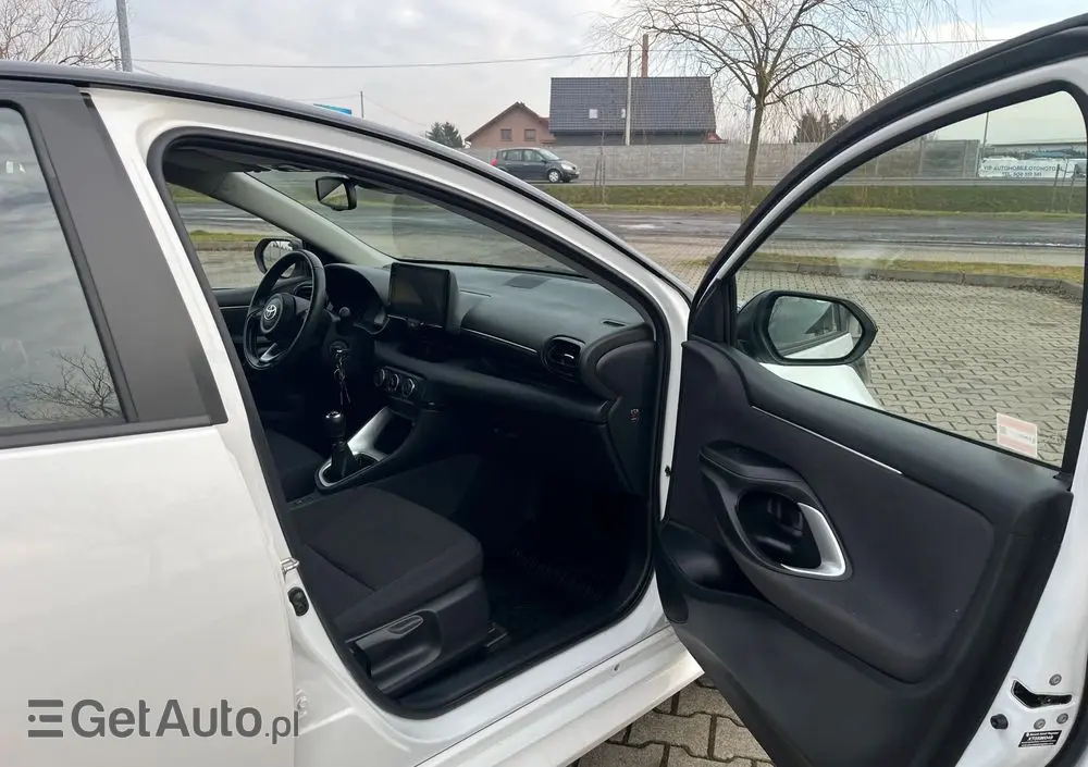 TOYOTA Yaris 1.0 Comfort