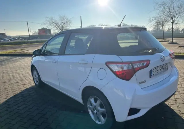 TOYOTA Yaris 1.0 Comfort