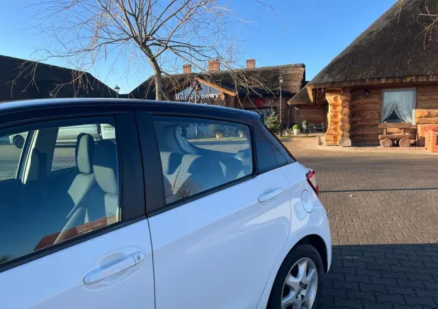 TOYOTA Yaris 1.0 Comfort