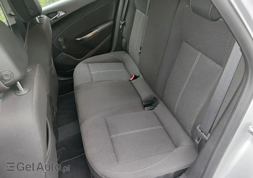 OPEL Astra 1.6 Automatik Cosmo