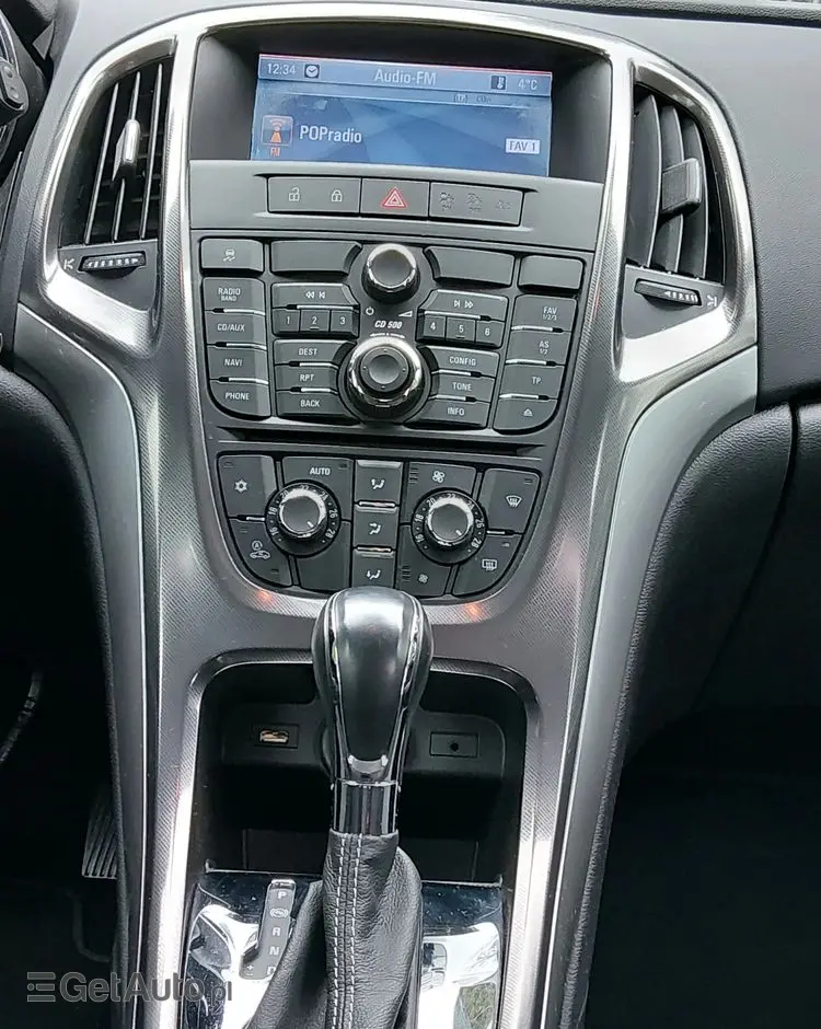 OPEL Astra 1.6 Automatik Cosmo