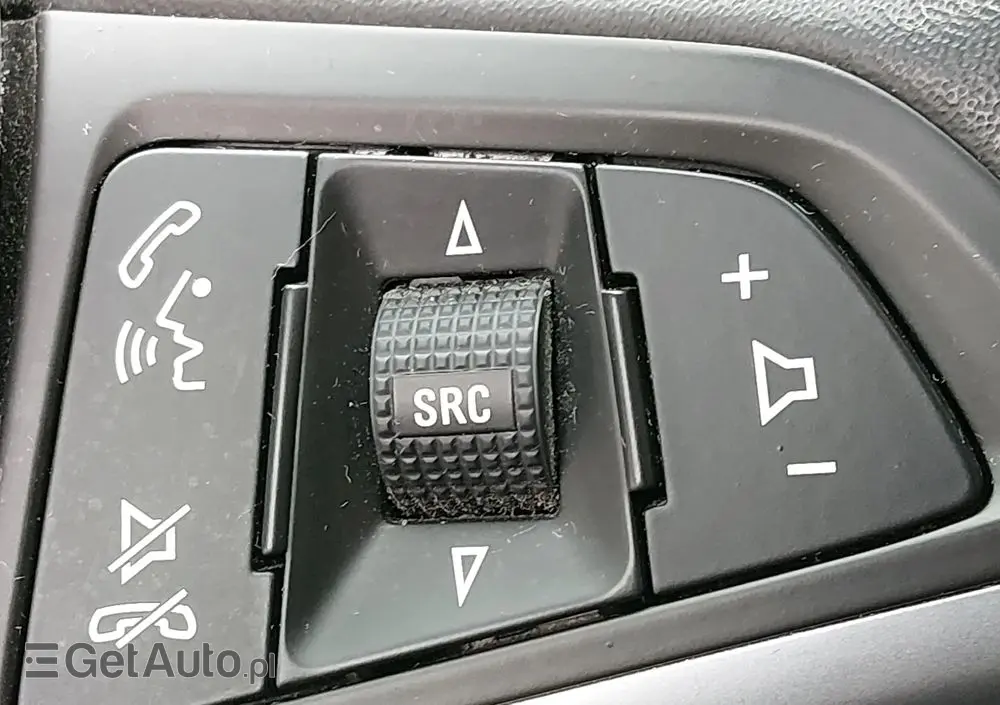 OPEL Astra 1.6 Automatik Cosmo